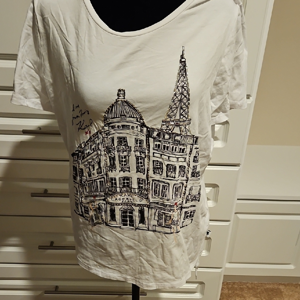 Graphic Parisian Building White T-Shirt